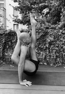 Jake Bohner, Downward Cat Yoga, Ashtanga Yoga Hamburg
